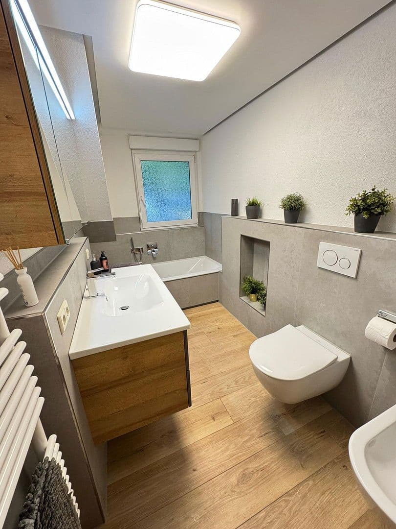 Predaj domu 165 m², pozemek 1.300 m², Forchtenberg, Bádensko-Wurttembersko Predaj domu 165 m², pozemek 1.300 m², Forchtenberg, Bádensko-Wurttembersko