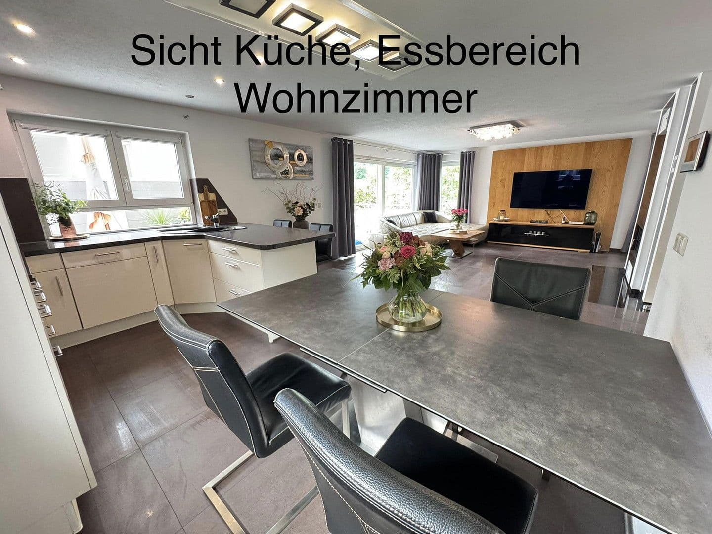 Predaj domu 165 m², pozemek 1.300 m², Forchtenberg, Bádensko-Wurttembersko Predaj domu 165 m², pozemek 1.300 m², Forchtenberg, Bádensko-Wurttembersko