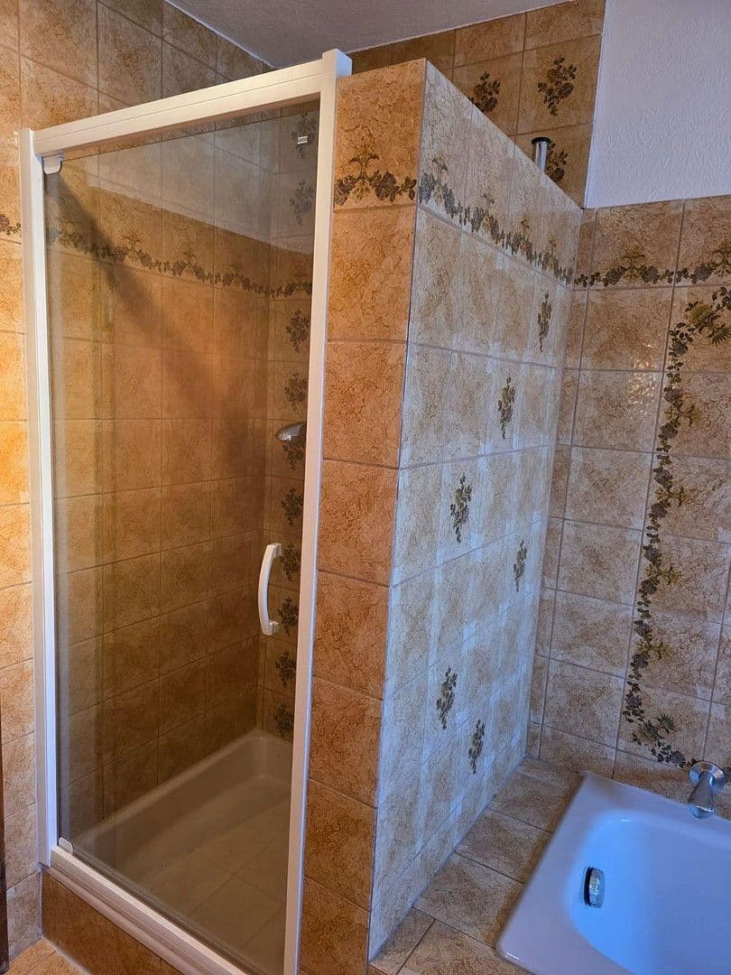 Prenájom bytu 3-izbový 120 m², Wilhelmstraße 12, Karben, Hesensko Prenájom bytu 3-izbový 120 m², Wilhelmstraße 12, Karben, Hesensko