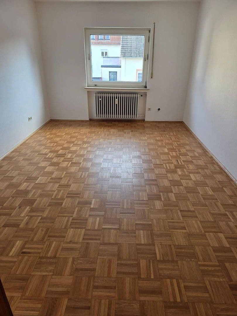 Prenájom bytu 3-izbový 120 m², Wilhelmstraße 12, Karben, Hesensko Prenájom bytu 3-izbový 120 m², Wilhelmstraße 12, Karben, Hesensko