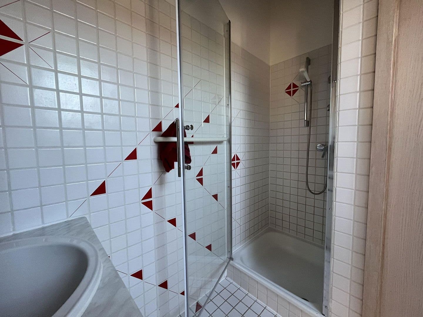 Prenájom domu 130 m², pozemek 880 m², Egerlandweg 1, Uhingen, Bádensko-Wurttembersko Prenájom domu 130 m², pozemek 880 m², Egerlandweg 1, Uhingen, Bádensko-Wurttembersko