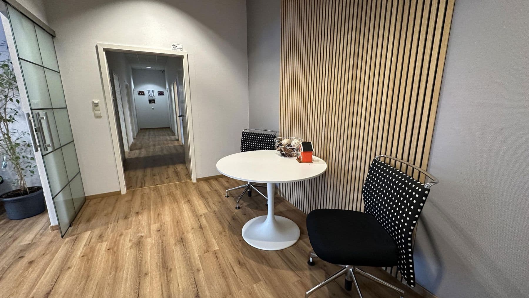 Prenájom kancelárie 145 m², Wurzner Straße 151, Leipzig, Sasko Prenájom kancelárie 145 m², Wurzner Straße 151, Leipzig, Sasko