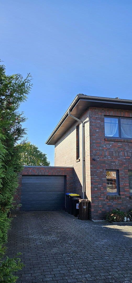 Predaj domu 167 m², pozemek 715 m², Nortorf, Šlezvicko-Holštajnsko Predaj domu 167 m², pozemek 715 m², Nortorf, Šlezvicko-Holštajnsko