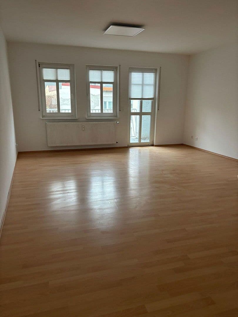 Predaj domu 201 m², pozemek 188 m², Paulusstr, Worms, Porýnie-Falcko Predaj domu 201 m², pozemek 188 m², Paulusstr, Worms, Porýnie-Falcko