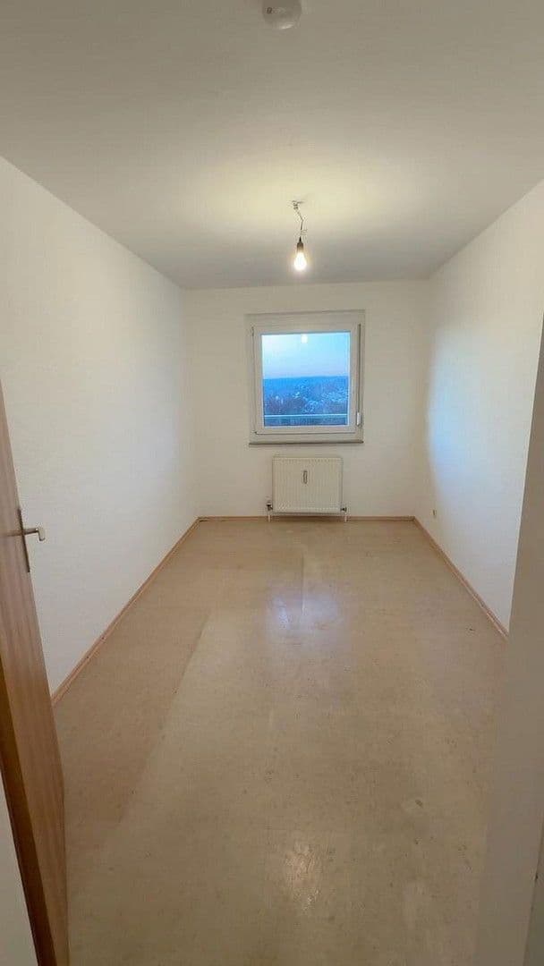 Predaj bytu 3-izbový 75 m², Hohenstaufenstrasse 100, Göppingen, Bádensko-Wurttembersko Predaj bytu 3-izbový 75 m², Hohenstaufenstrasse 100, Göppingen, Bádensko-Wurttembersko