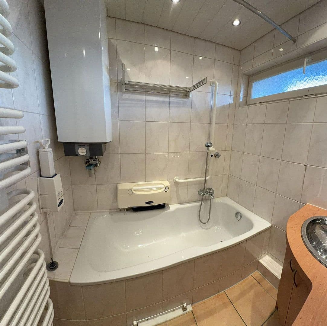 Predaj bytu 3-izbový 75 m², Hohenstaufenstrasse 100, Göppingen, Bádensko-Wurttembersko Predaj bytu 3-izbový 75 m², Hohenstaufenstrasse 100, Göppingen, Bádensko-Wurttembersko