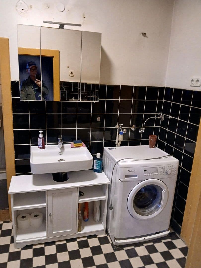 Prenájom bytu 5-izbový 135 m², Forchheimer Str. 7, Baiersdorf, Bavorsko Prenájom bytu 5-izbový 135 m², Forchheimer Str. 7, Baiersdorf, Bavorsko