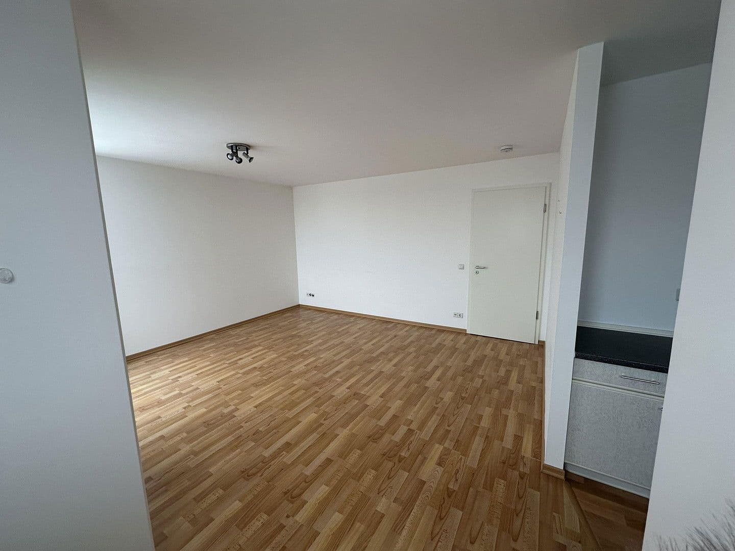 Prenájom bytu 2-izbový 50 m², Stuttgarter Allee 41, Leipzig, Sasko Prenájom bytu 2-izbový 50 m², Stuttgarter Allee 41, Leipzig, Sasko