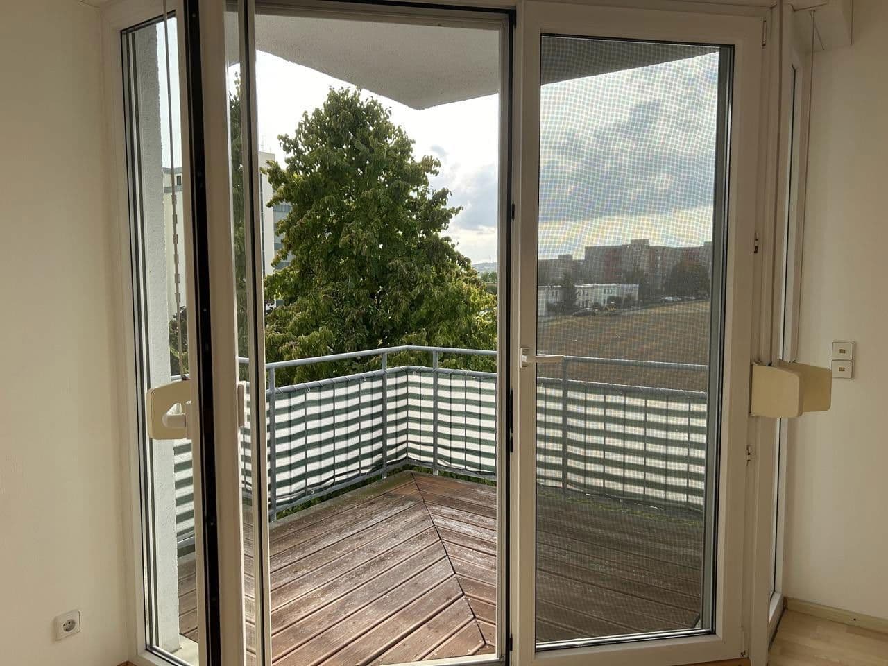 Prenájom bytu 2-izbový 60 m², Kurt-Tucholsky-Straße 21, Ditzingen, Bádensko-Wurttembersko Prenájom bytu 2-izbový 60 m², Kurt-Tucholsky-Straße 21, Ditzingen, Bádensko-Wurttembersko