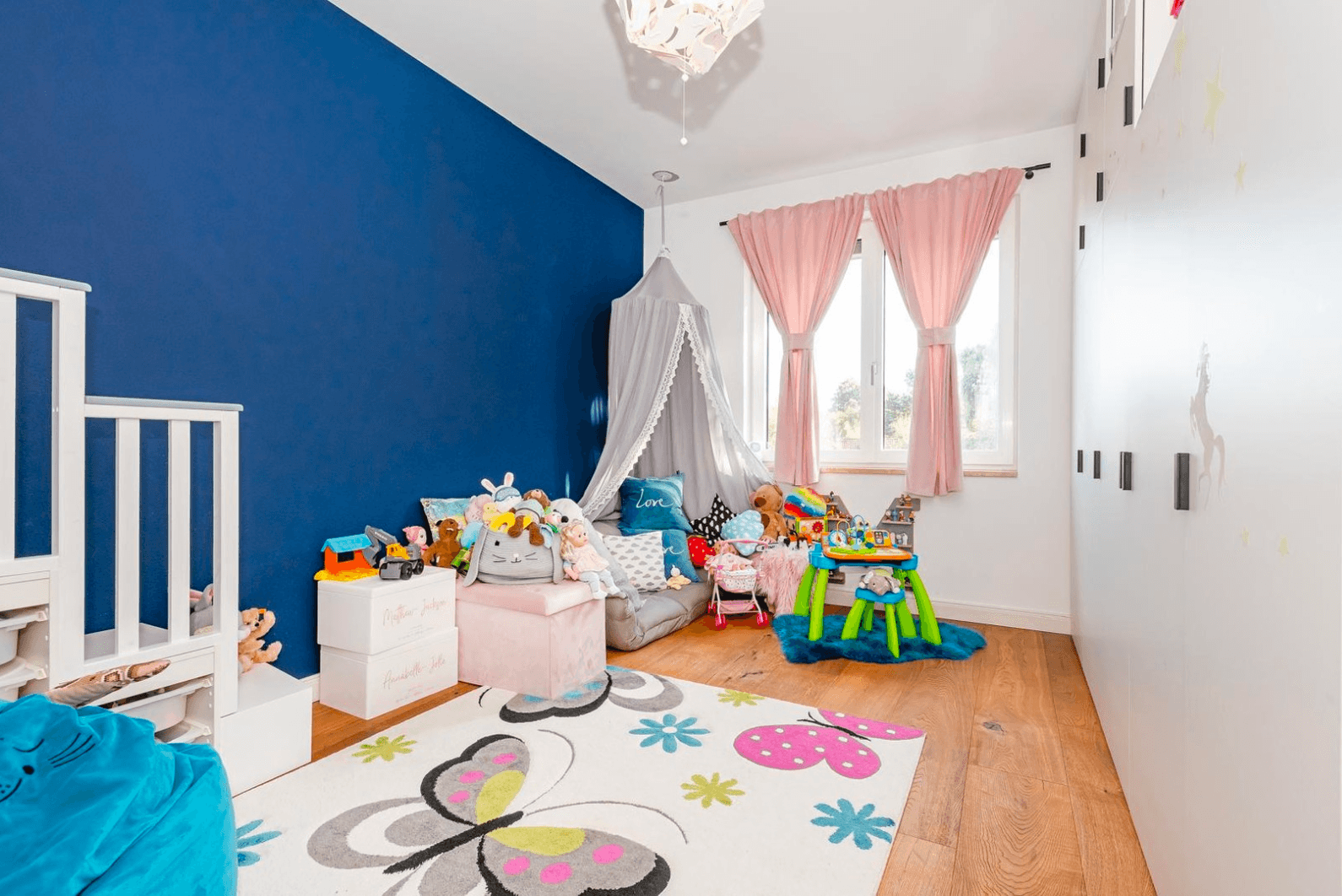 Prenájom domu 136 m², pozemek 483 m², Berlin, Berlín Prenájom domu 136 m², pozemek 483 m², Berlin, Berlín