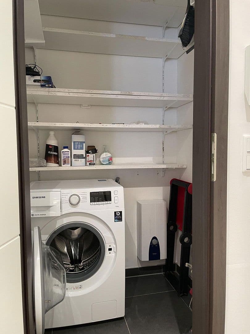 Prenájom bytu 2-izbový 72 m², Neutrograben 11, Nürnberg (Stadtteil St. Johannis), Bavorsko Prenájom bytu 2-izbový 72 m², Neutrograben 11, Nürnberg (Stadtteil St. Johannis), Bavorsko