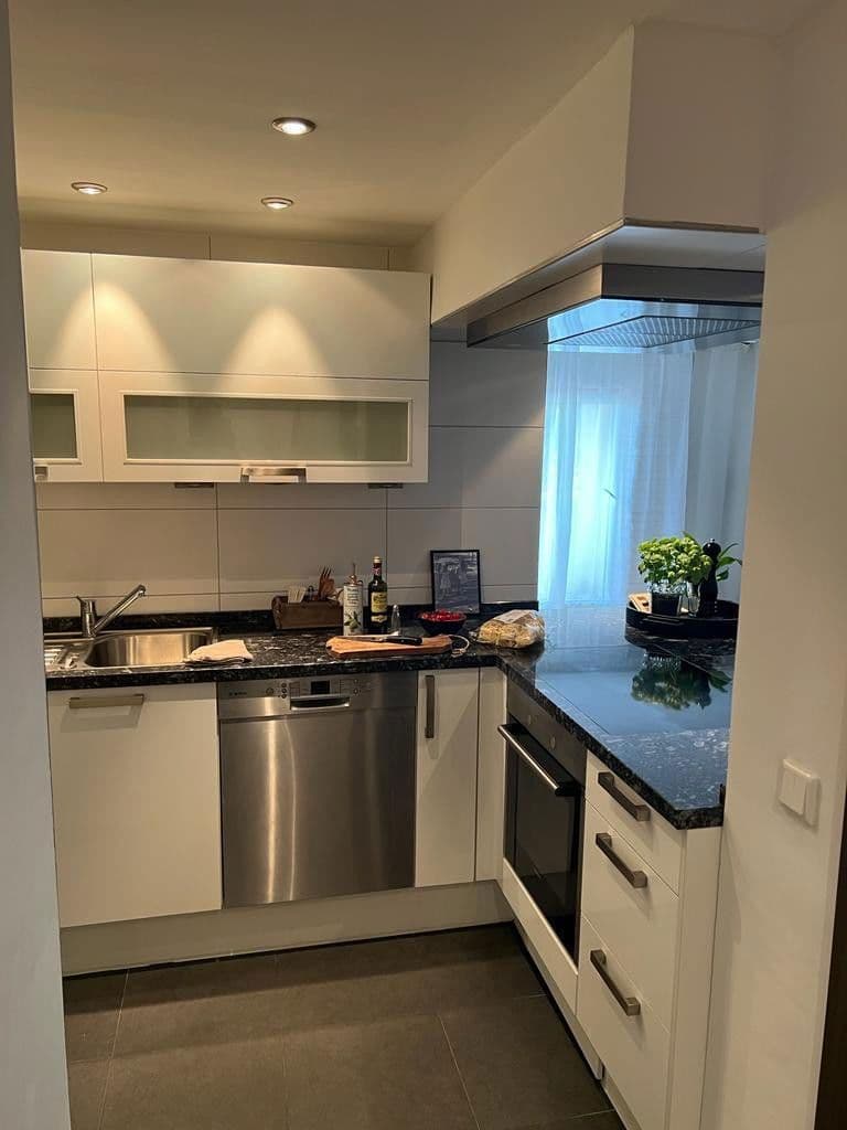 Prenájom bytu 2-izbový 72 m², Neutrograben 11, Nürnberg (Stadtteil St. Johannis), Bavorsko Prenájom bytu 2-izbový 72 m², Neutrograben 11, Nürnberg (Stadtteil St. Johannis), Bavorsko