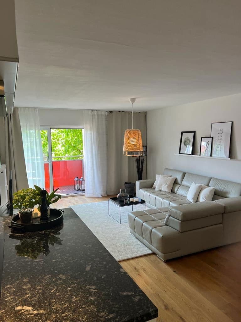 Prenájom bytu 2-izbový 72 m², Neutrograben 11, Nürnberg (Stadtteil St. Johannis), Bavorsko Prenájom bytu 2-izbový 72 m², Neutrograben 11, Nürnberg (Stadtteil St. Johannis), Bavorsko