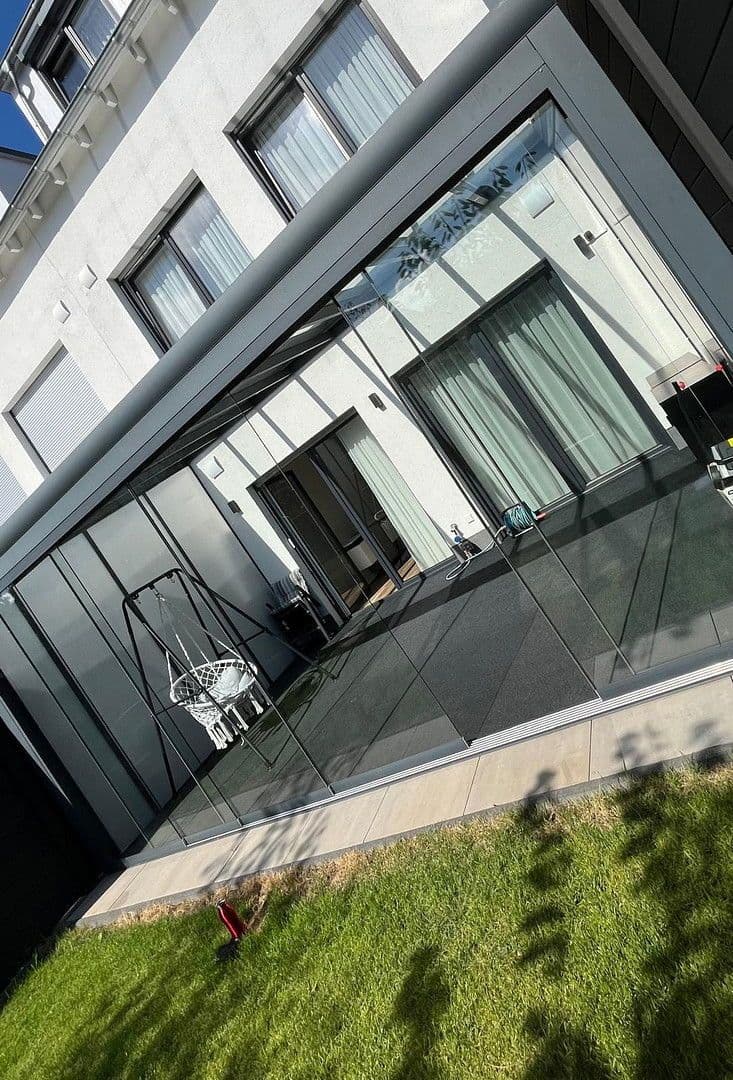 Predaj domu 146 m², pozemek 148 m², Oligschlägerweg 17, Solingen, Severné Porýnie - Westfálsko Predaj domu 146 m², pozemek 148 m², Oligschlägerweg 17, Solingen, Severné Porýnie - Westfálsko