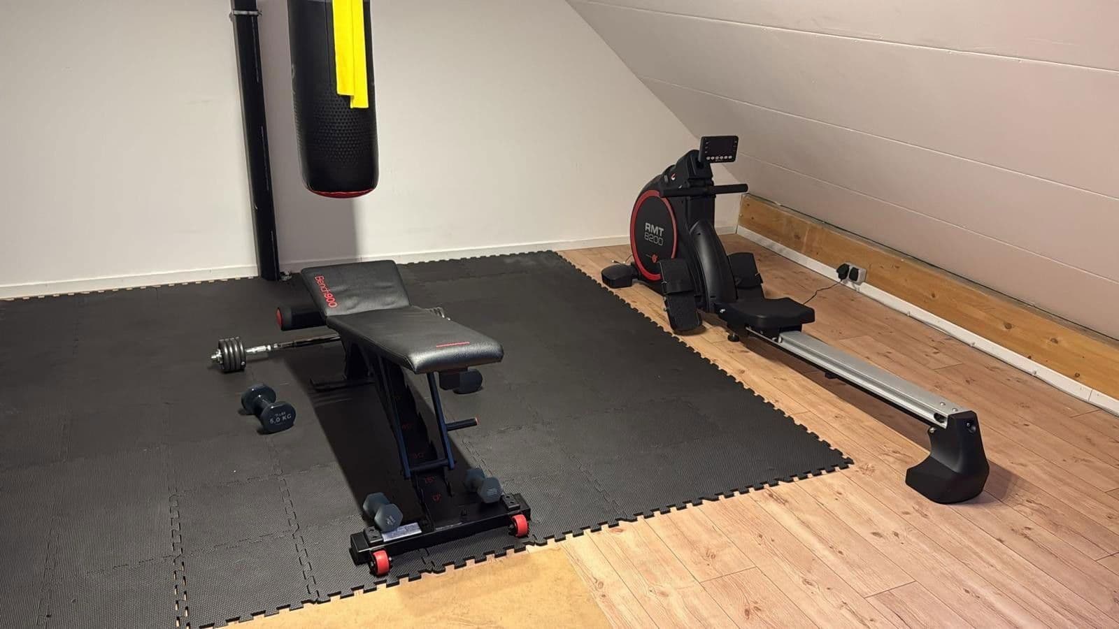 Predaj domu 146 m², pozemek 148 m², Oligschlägerweg 17, Solingen, Severné Porýnie - Westfálsko Predaj domu 146 m², pozemek 148 m², Oligschlägerweg 17, Solingen, Severné Porýnie - Westfálsko