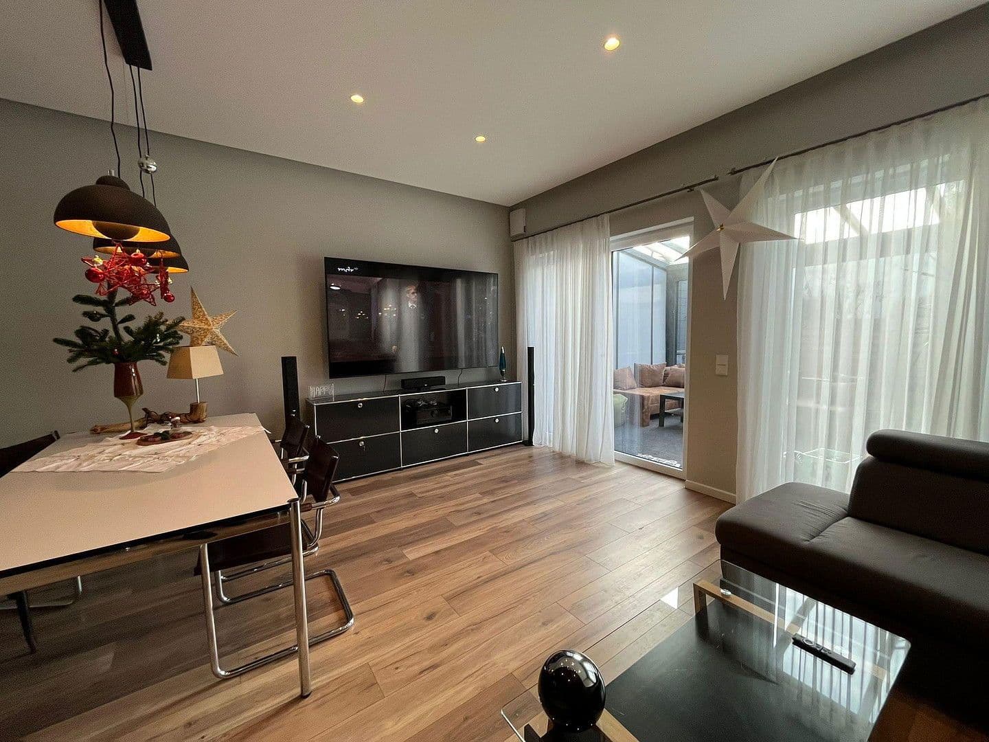 Predaj domu 146 m², pozemek 148 m², Oligschlägerweg 17, Solingen, Severné Porýnie - Westfálsko Predaj domu 146 m², pozemek 148 m², Oligschlägerweg 17, Solingen, Severné Porýnie - Westfálsko