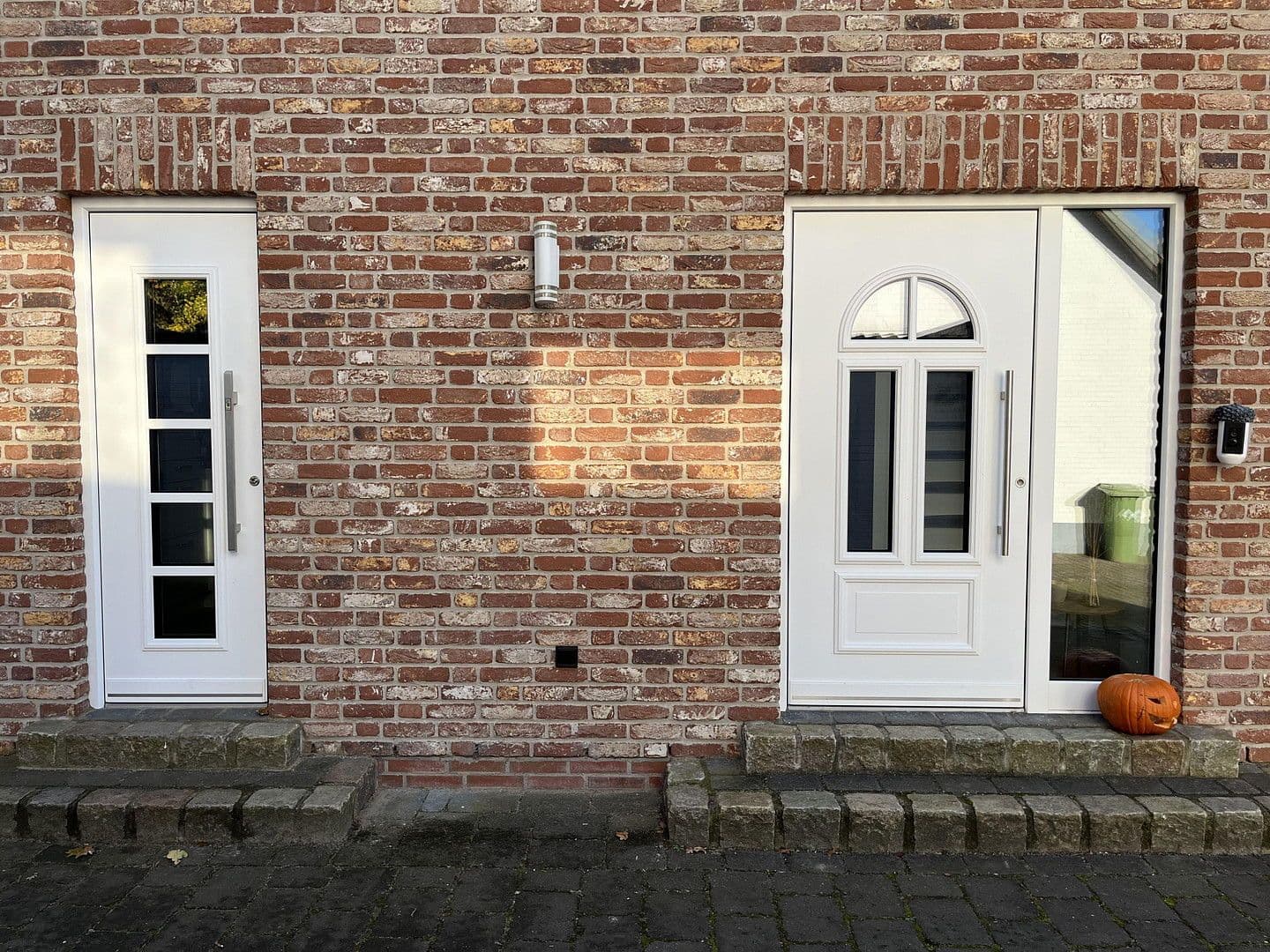 Predaj domu 146 m², pozemek 815 m², Tellingstedt, Šlezvicko-Holštajnsko Predaj domu 146 m², pozemek 815 m², Tellingstedt, Šlezvicko-Holštajnsko