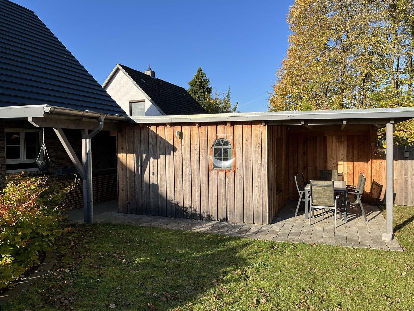 Predaj domu 146 m², pozemek 815 m², Tellingstedt, Šlezvicko-Holštajnsko Predaj domu 146 m², pozemek 815 m², Tellingstedt, Šlezvicko-Holštajnsko