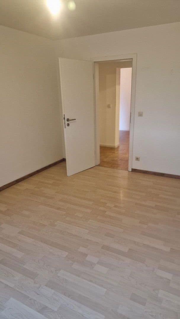 Predaj bytu 3-izbový 93 m², Untergruppenbach, Bádensko-Wurttembersko Predaj bytu 3-izbový 93 m², Untergruppenbach, Bádensko-Wurttembersko