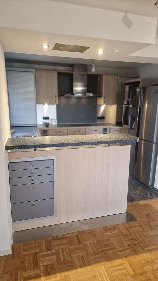 Predaj bytu 3-izbový 93 m², Untergruppenbach, Bádensko-Wurttembersko Predaj bytu 3-izbový 93 m², Untergruppenbach, Bádensko-Wurttembersko