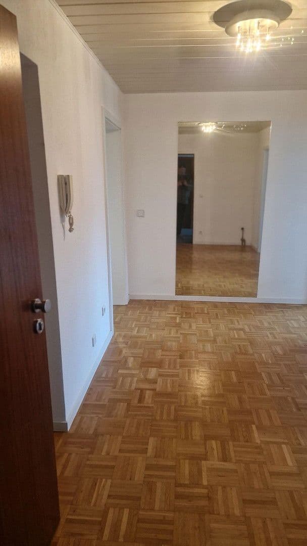 Predaj bytu 3-izbový 93 m², Untergruppenbach, Bádensko-Wurttembersko Predaj bytu 3-izbový 93 m², Untergruppenbach, Bádensko-Wurttembersko