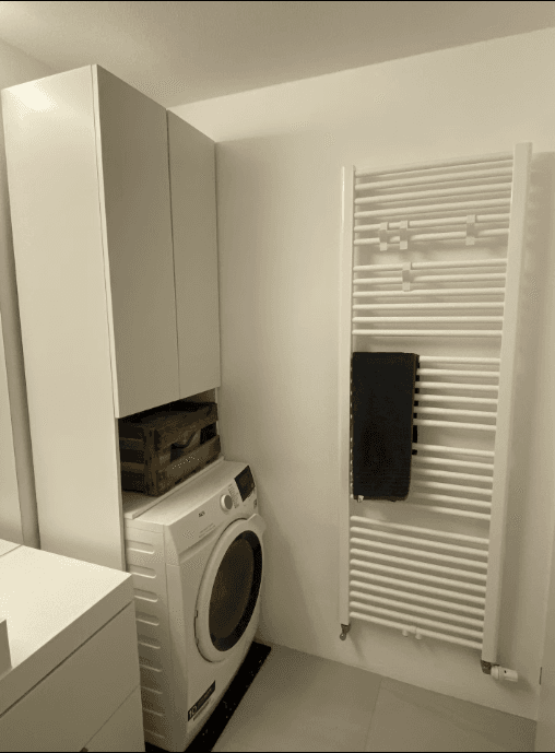 Prenájom bytu 4-izbový 90 m², München, Bavorsko Prenájom bytu 4-izbový 90 m², München, Bavorsko