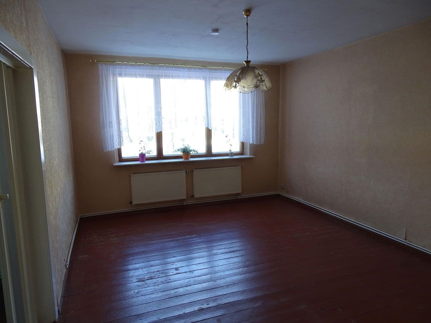 Predaj domu 130 m², pozemek 930 m², Am Anger 11, Stahnsdorf, Brandenbursko Predaj domu 130 m², pozemek 930 m², Am Anger 11, Stahnsdorf, Brandenbursko