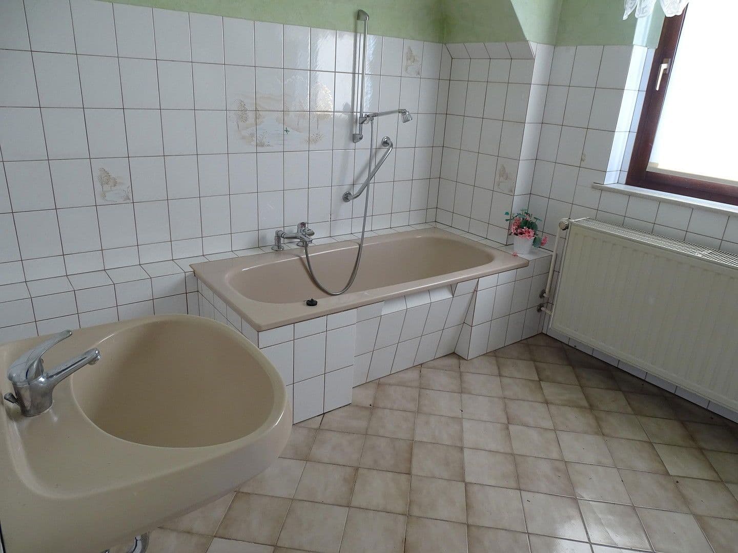 Predaj domu 130 m², pozemek 930 m², Am Anger 11, Stahnsdorf, Brandenbursko Predaj domu 130 m², pozemek 930 m², Am Anger 11, Stahnsdorf, Brandenbursko