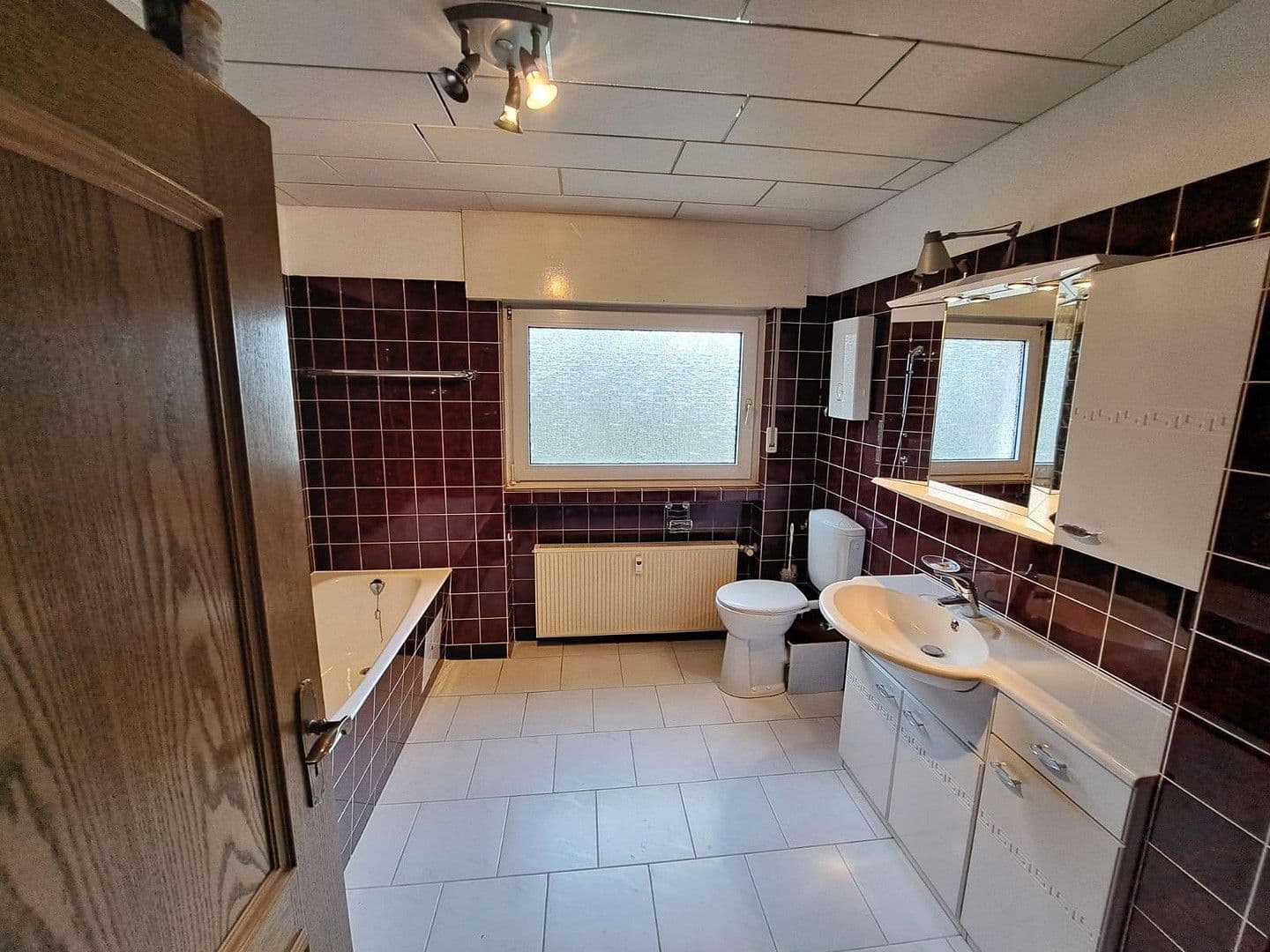 Prenájom bytu 3-izbový 98 m², Gartenstraße 13, Werdohl, Severné Porýnie - Westfálsko Prenájom bytu 3-izbový 98 m², Gartenstraße 13, Werdohl, Severné Porýnie - Westfálsko