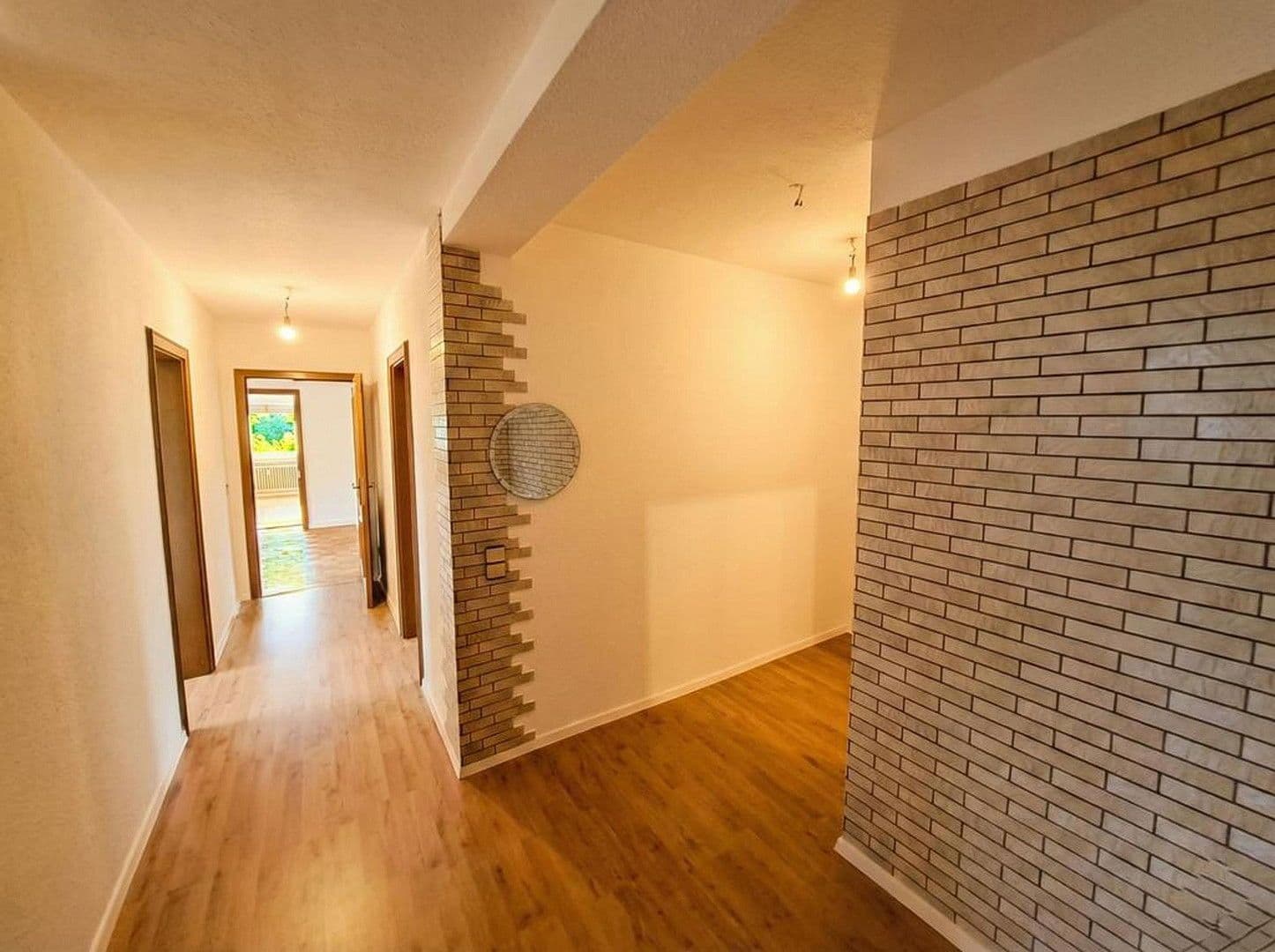 Prenájom bytu 3-izbový 98 m², Gartenstraße 13, Werdohl, Severné Porýnie - Westfálsko Prenájom bytu 3-izbový 98 m², Gartenstraße 13, Werdohl, Severné Porýnie - Westfálsko