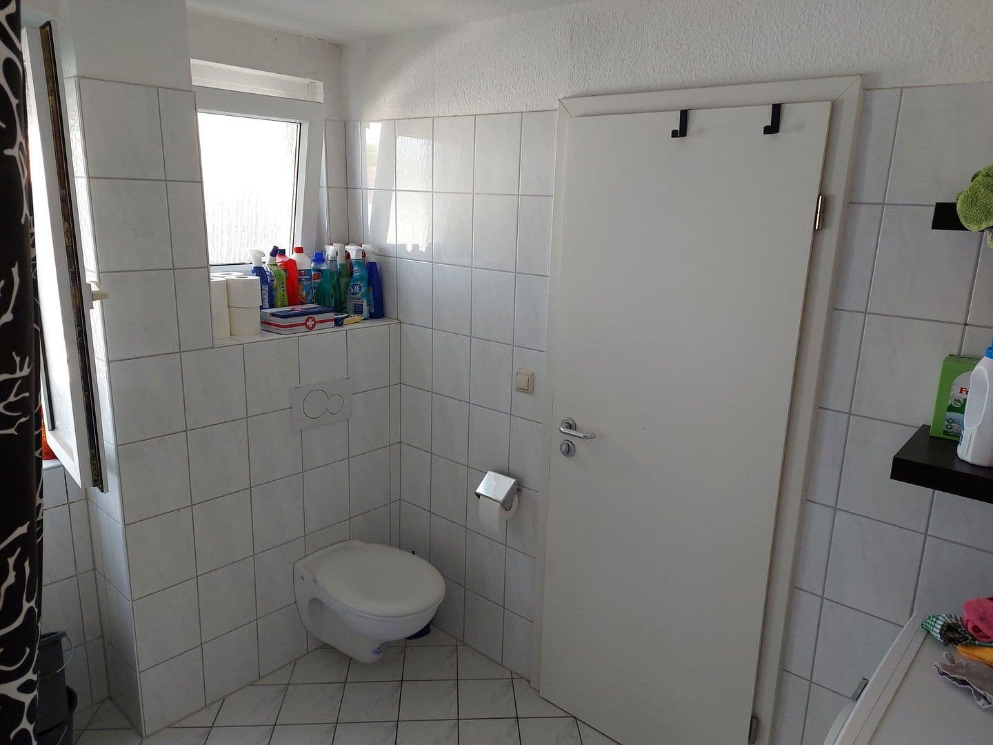 Prenájom bytu 3-izbový 78 m², Rheinstraße 53, Karlsruhe, Bádensko-Wurttembersko Prenájom bytu 3-izbový 78 m², Rheinstraße 53, Karlsruhe, Bádensko-Wurttembersko