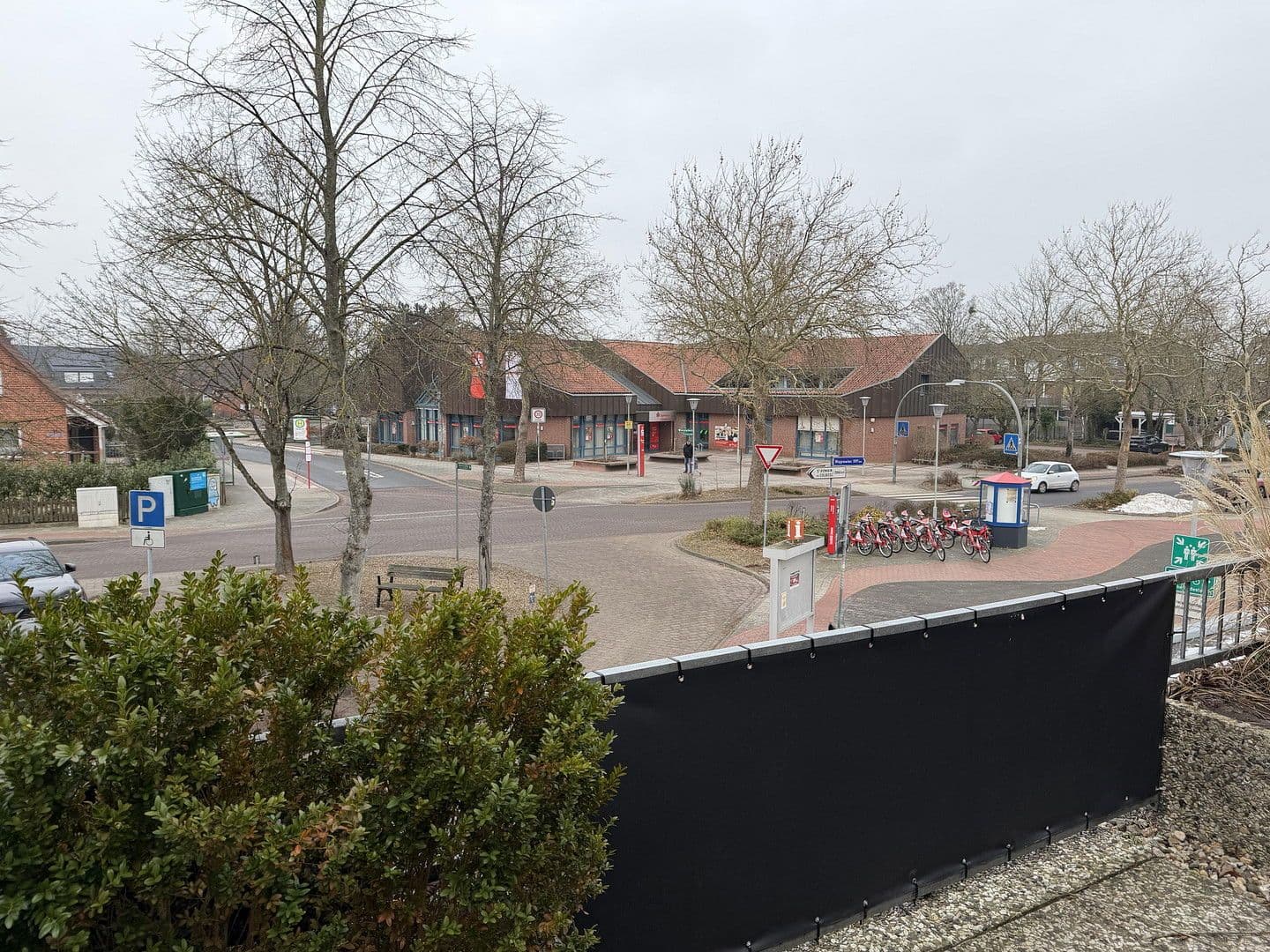 Prenájom bytu 2-izbový 68 m², Kirchweg 68, Adendorf, Dolné Sasko Prenájom bytu 2-izbový 68 m², Kirchweg 68, Adendorf, Dolné Sasko