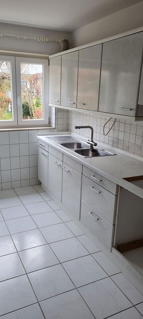 Prenájom domu 107 m², pozemek 239 m², Ehningen, Bádensko-Wurttembersko Prenájom domu 107 m², pozemek 239 m², Ehningen, Bádensko-Wurttembersko