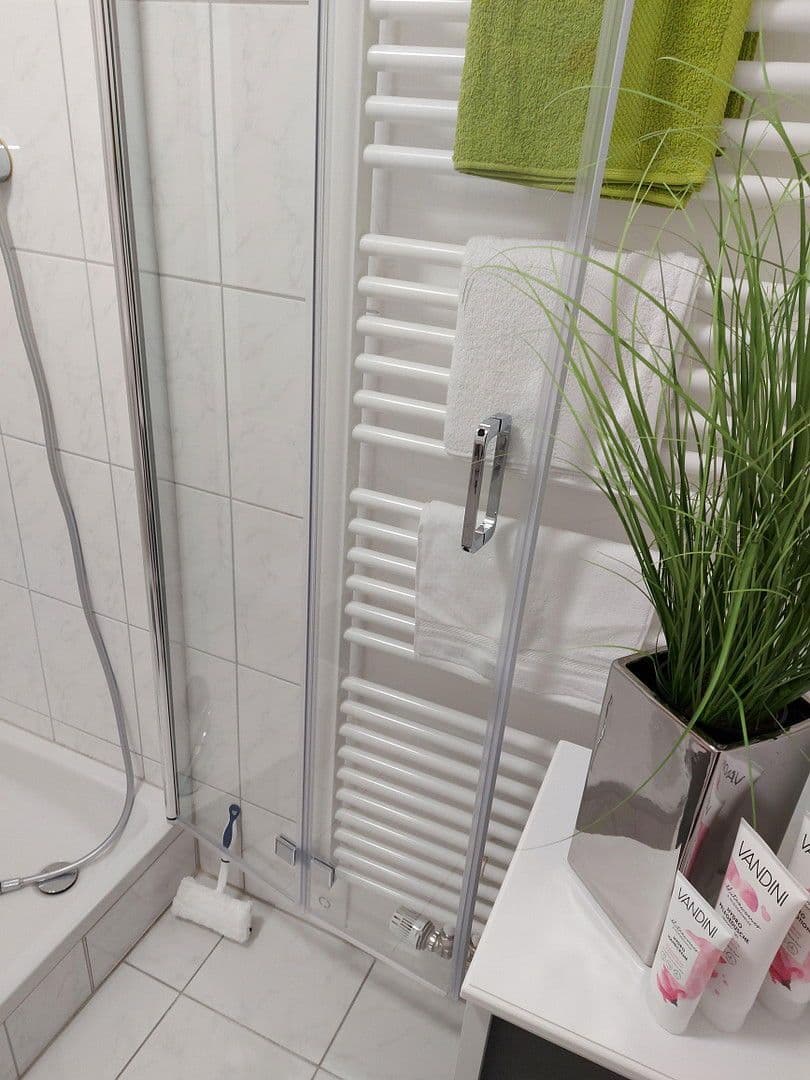 Predaj domu 180 m², pozemek 604 m², Neckarsteinach, Hesensko Predaj domu 180 m², pozemek 604 m², Neckarsteinach, Hesensko