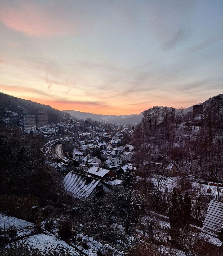 Predaj domu 180 m², pozemek 604 m², Neckarsteinach, Hesensko Predaj domu 180 m², pozemek 604 m², Neckarsteinach, Hesensko