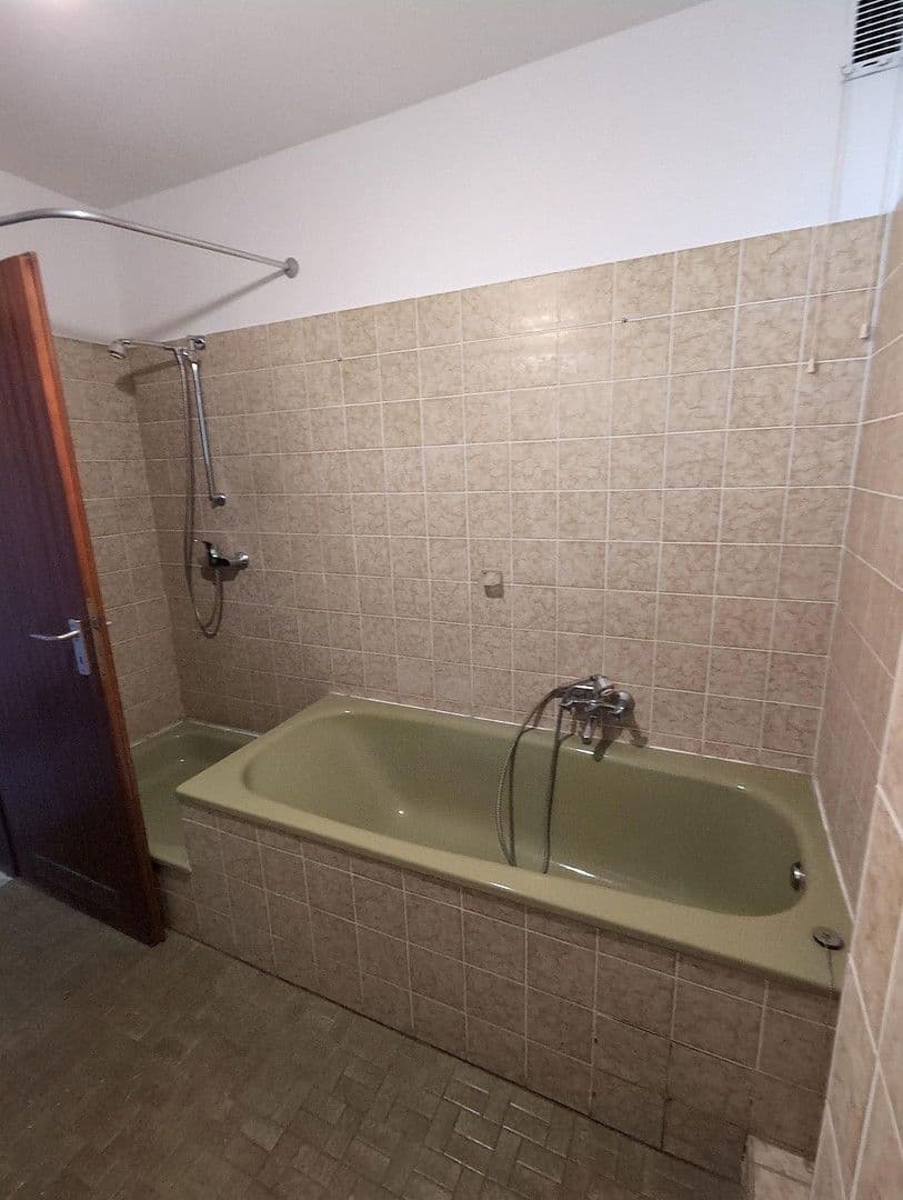 Predaj bytu 2-izbový 67 m², Geschwister-Scholl-Str., Hamburg-Eppendorf, Hamburg Predaj bytu 2-izbový 67 m², Geschwister-Scholl-Str., Hamburg-Eppendorf, Hamburg