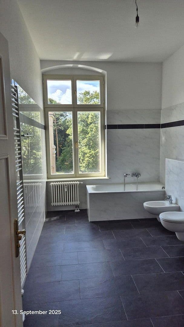 Predaj bytu 4-izbový 130 m², Potsdam, Brandenbursko Predaj bytu 4-izbový 130 m², Potsdam, Brandenbursko