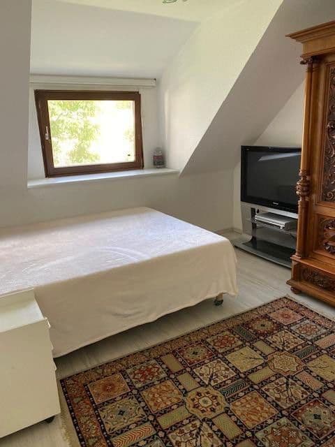 Predaj domu 220 m², pozemek 1.041 m², Berlin, Berlín Predaj domu 220 m², pozemek 1.041 m², Berlin, Berlín