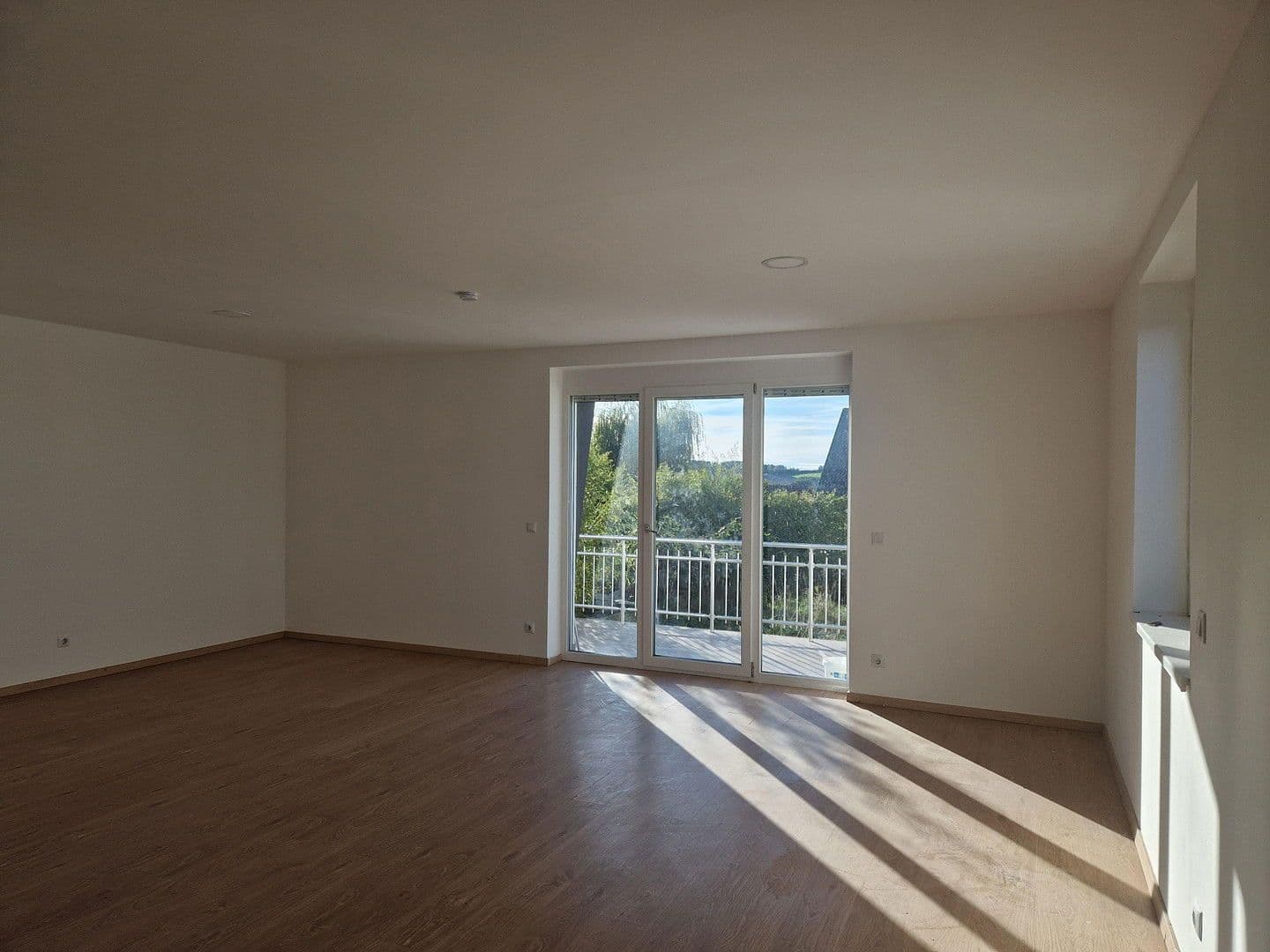 Prenájom domu 120 m², pozemek 250 m², Oberbrunnerstraße 154 Top 3, Pattigham, Horné Rakúsko Prenájom domu 120 m², pozemek 250 m², Oberbrunnerstraße 154 Top 3, Pattigham, Horné Rakúsko