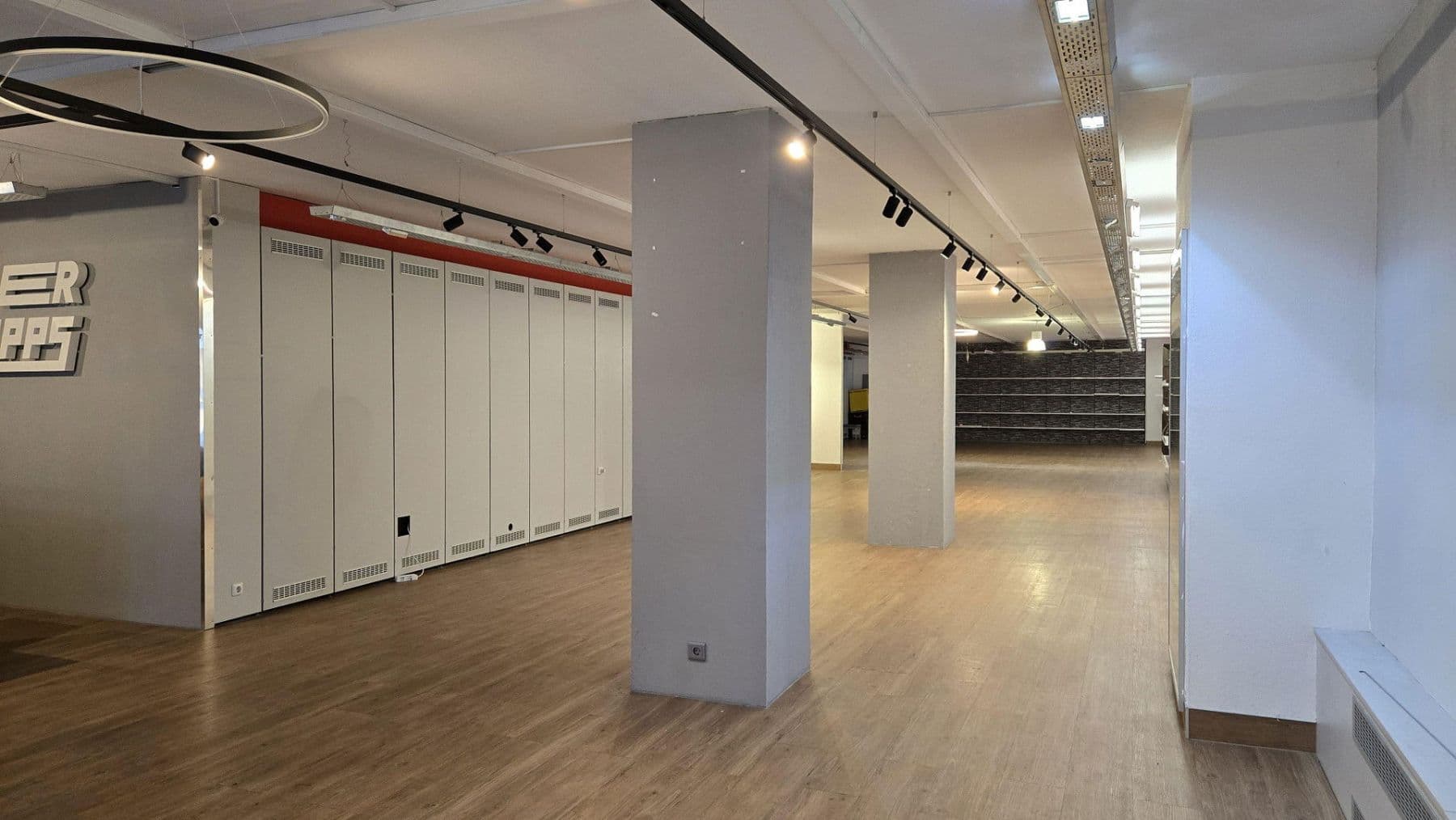 Prenájom nebytového priestoru 310 m², Scheffelstraße 5, Singen (Hohentwiel), Bádensko-Wurttembersko Prenájom nebytového priestoru 310 m², Scheffelstraße 5, Singen (Hohentwiel), Bádensko-Wurttembersko