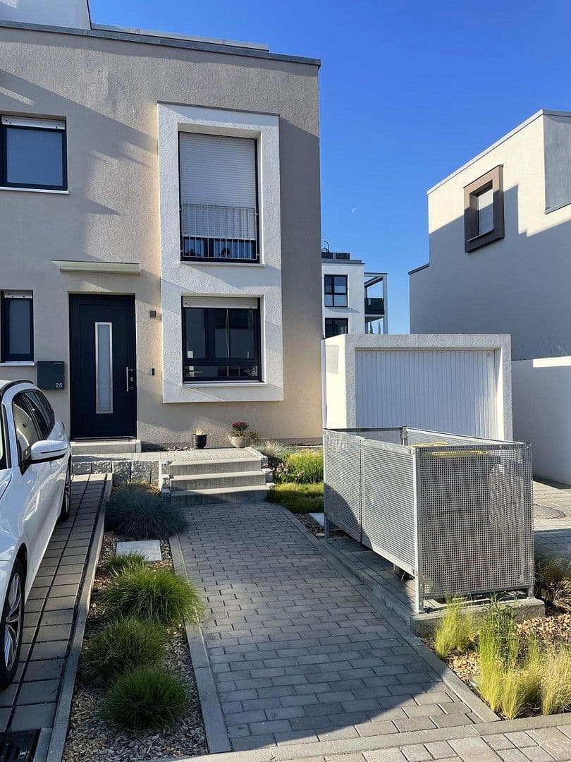 Predaj domu 156 m², pozemek 285 m², Karben, Hesensko Predaj domu 156 m², pozemek 285 m², Karben, Hesensko