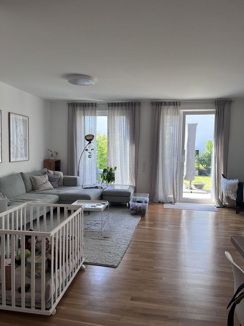 Predaj domu 156 m², pozemek 285 m², Karben, Hesensko Predaj domu 156 m², pozemek 285 m², Karben, Hesensko