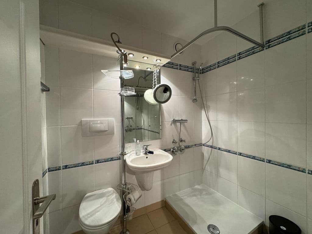 Prenájom bytu 3-izbový 80 m², Palmaille 35, Hamburg, Hamburg Prenájom bytu 3-izbový 80 m², Palmaille 35, Hamburg, Hamburg