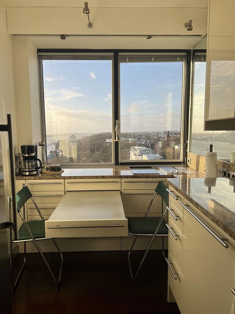 Prenájom bytu 3-izbový 80 m², Palmaille 35, Hamburg, Hamburg Prenájom bytu 3-izbový 80 m², Palmaille 35, Hamburg, Hamburg