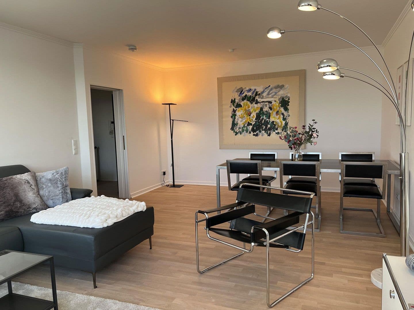 Prenájom bytu 3-izbový 80 m², Palmaille 35, Hamburg, Hamburg Prenájom bytu 3-izbový 80 m², Palmaille 35, Hamburg, Hamburg