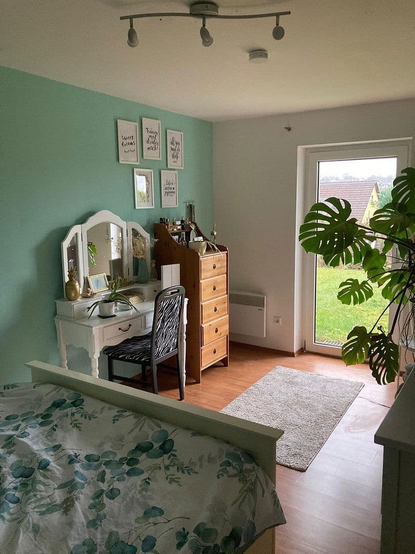 Prenájom bytu 2-izbový 70 m², Malsch, Bádensko-Wurttembersko Prenájom bytu 2-izbový 70 m², Malsch, Bádensko-Wurttembersko