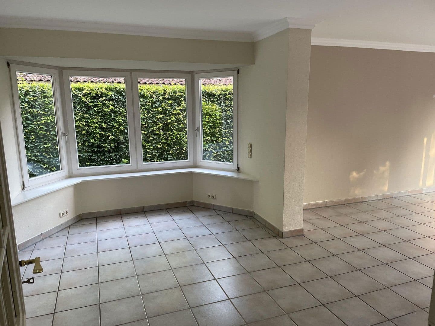 Predaj domu 144 m², pozemek 355 m², Rellingen, Šlezvicko-Holštajnsko Predaj domu 144 m², pozemek 355 m², Rellingen, Šlezvicko-Holštajnsko