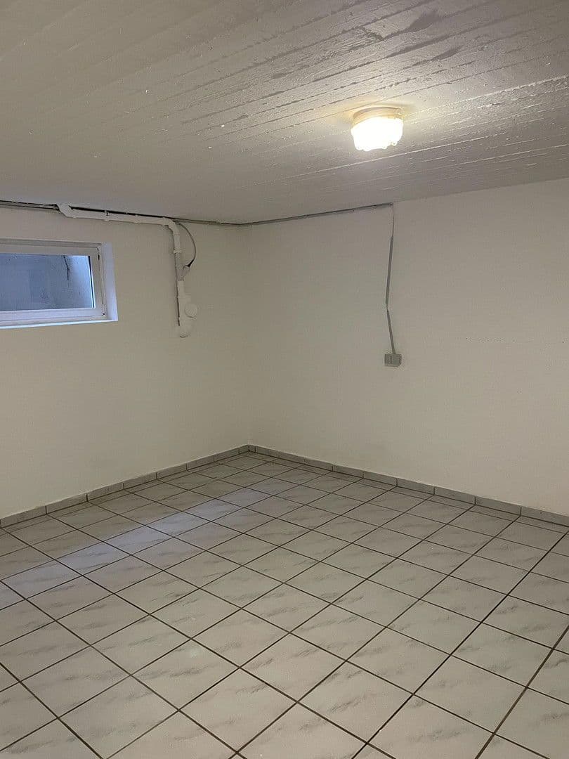 Predaj domu 144 m², pozemek 355 m², Rellingen, Šlezvicko-Holštajnsko Predaj domu 144 m², pozemek 355 m², Rellingen, Šlezvicko-Holštajnsko