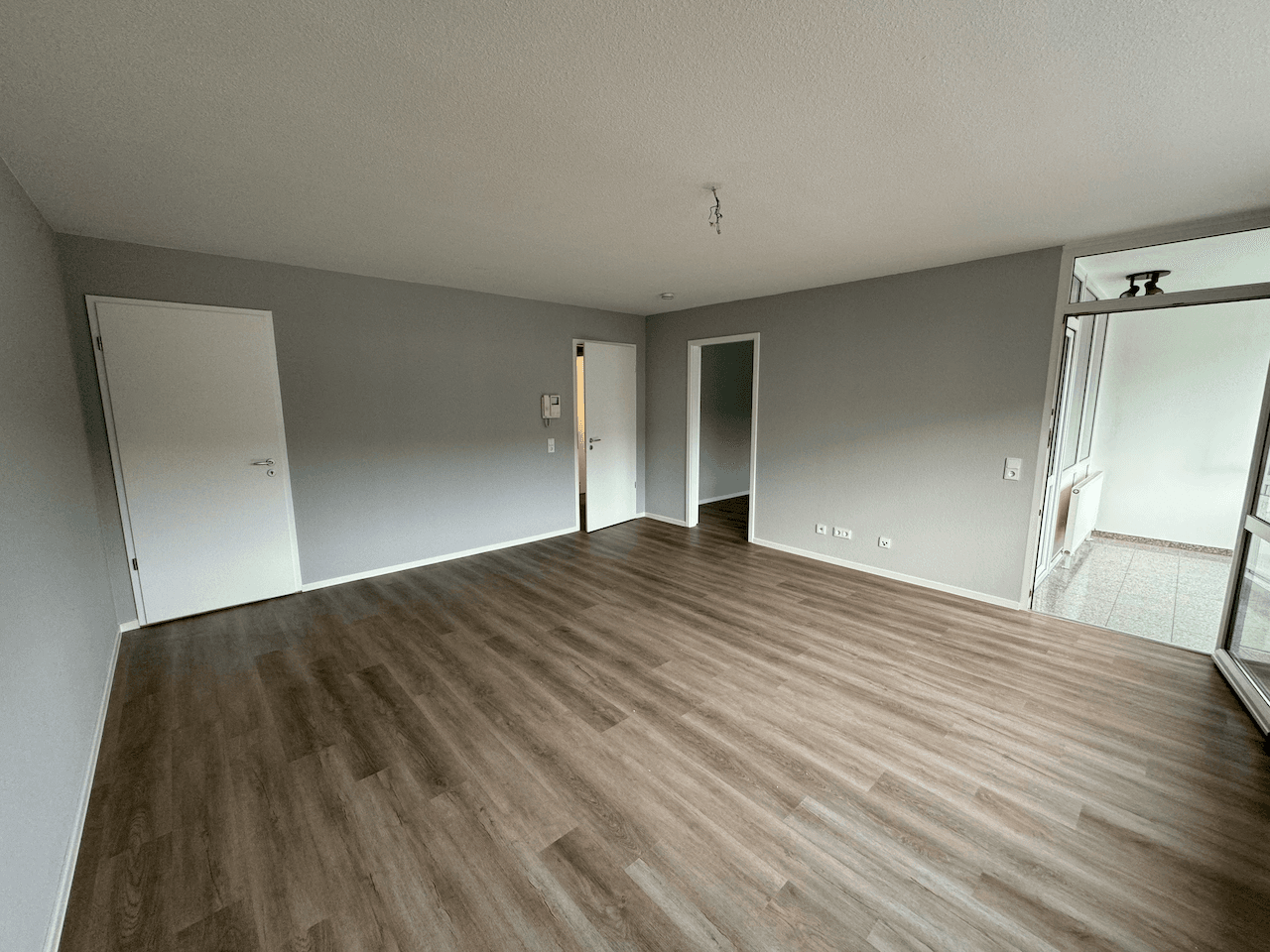 Prenájom bytu 2-izbový 57 m², Hohemarkstr. 143, Oberursel (Taunus), Hesensko Prenájom bytu 2-izbový 57 m², Hohemarkstr. 143, Oberursel (Taunus), Hesensko