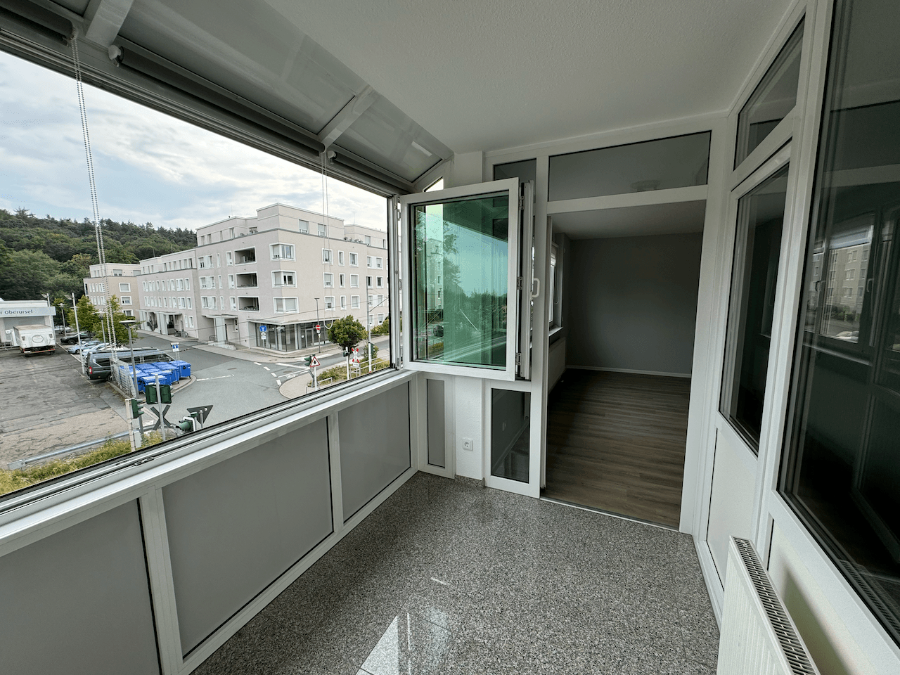 Prenájom bytu 2-izbový 57 m², Hohemarkstr. 143, Oberursel (Taunus), Hesensko Prenájom bytu 2-izbový 57 m², Hohemarkstr. 143, Oberursel (Taunus), Hesensko